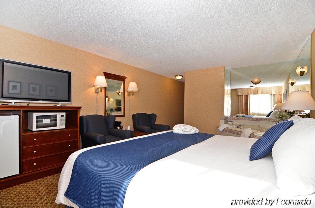 Best Western Plus Country Meadows Inn Aldergrove Habitación foto